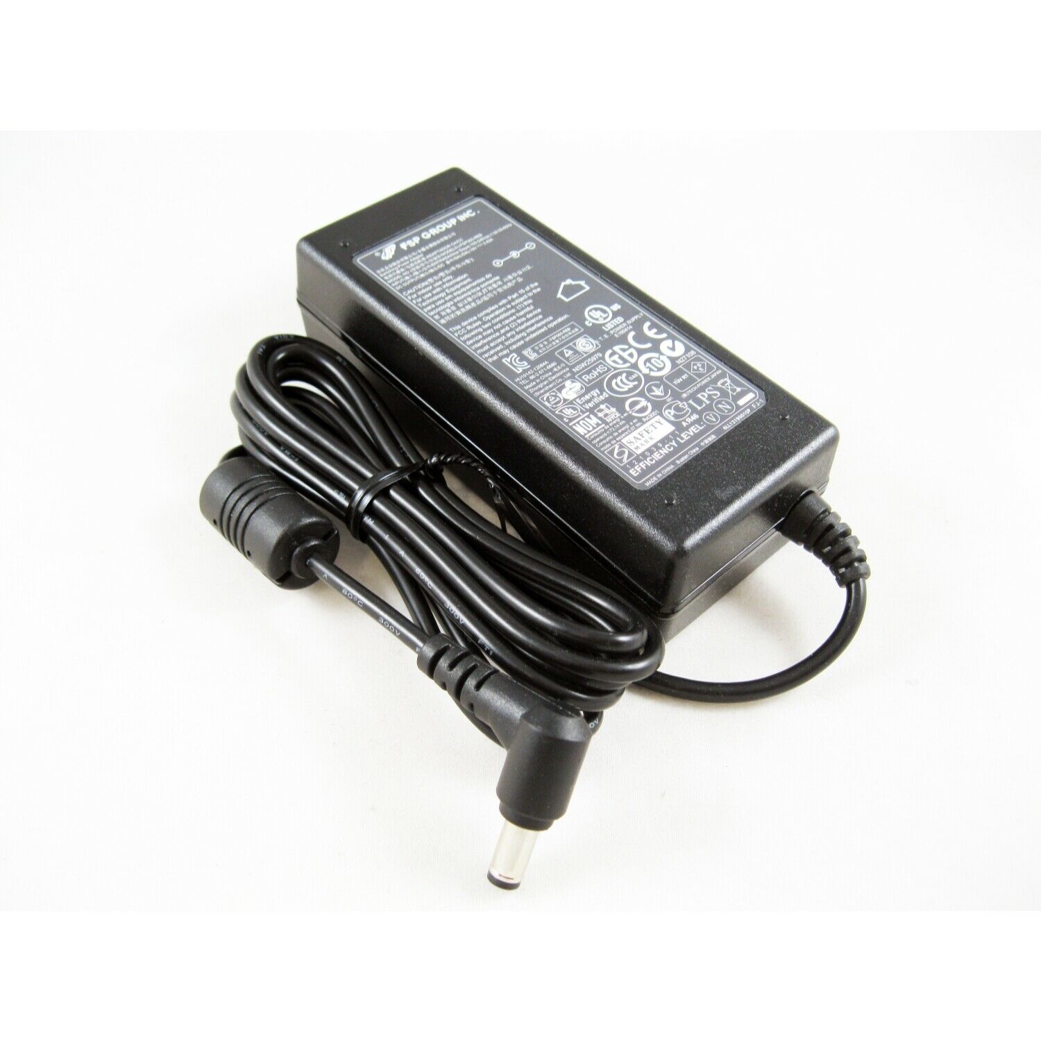 medion p6677-md60747 laptop ac adapter