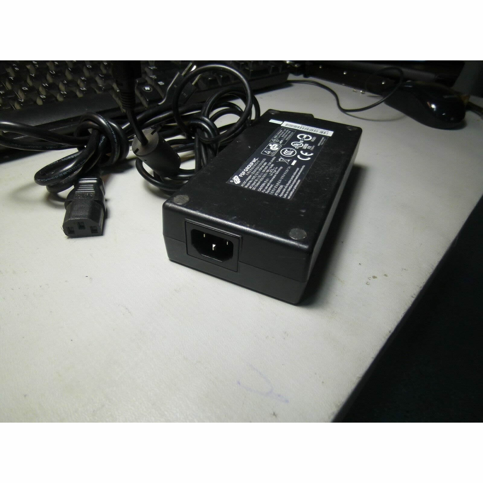FSP 19V 9.48A 180W FSP180-ABA Original Ac Adapter